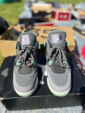 Jordan Kids' Retro Sneakers - Gray & Mint Green